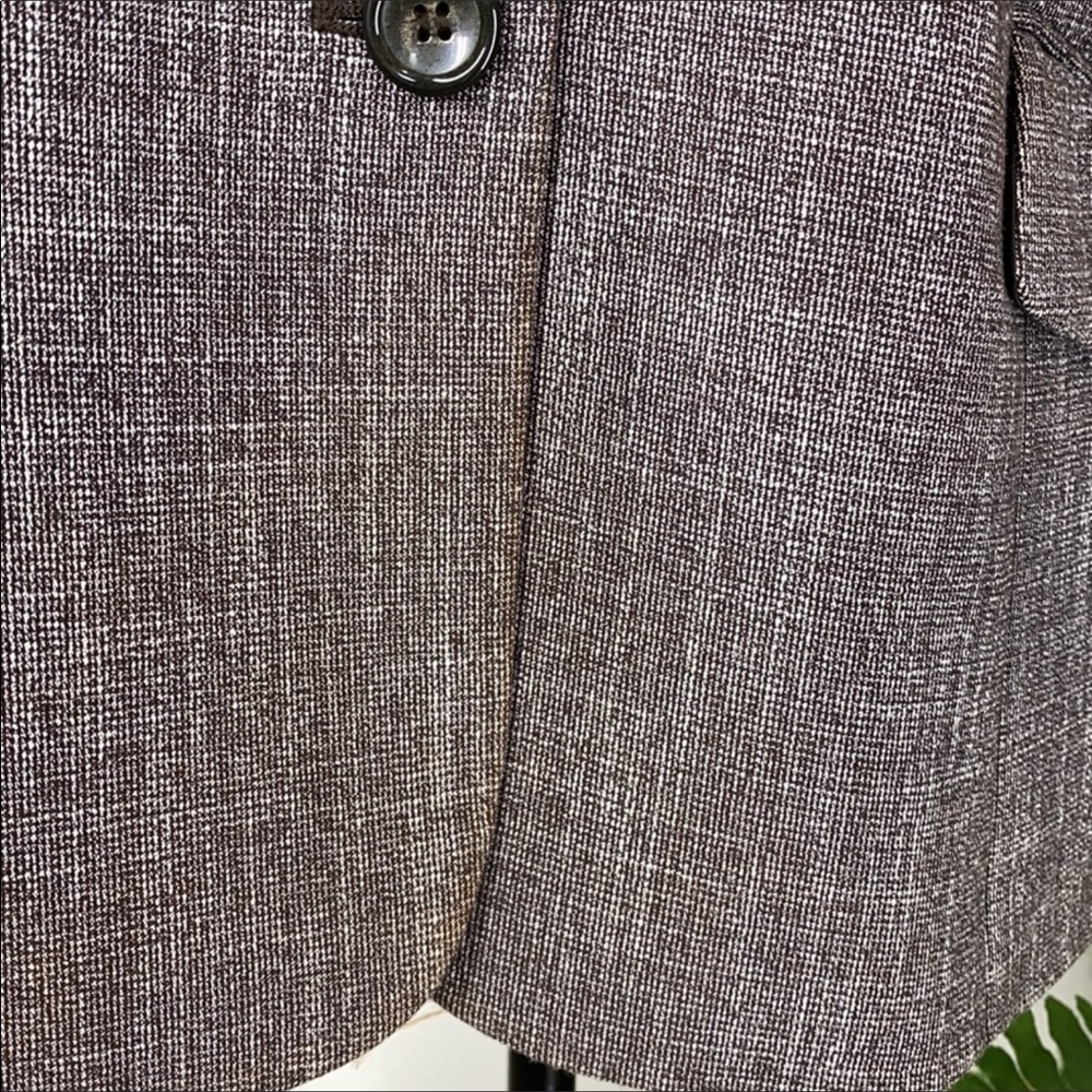 The Limited Short Tulip Sleeve Jacket - Picture 9 of 11